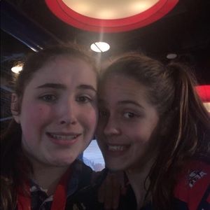 Meet your Posher, Maria